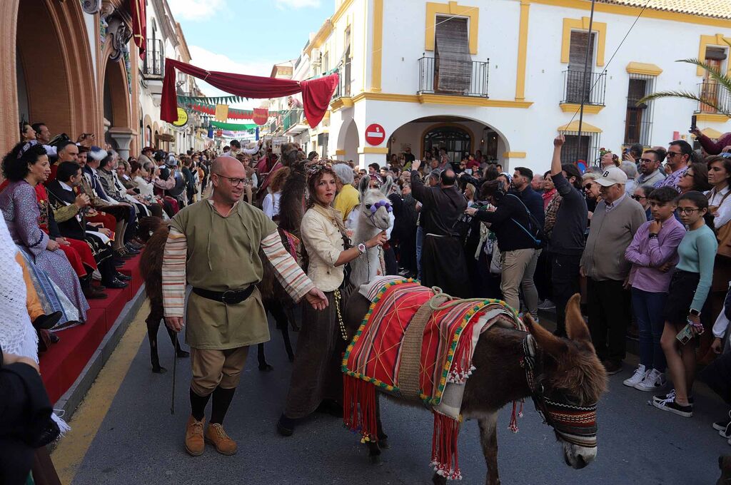 Im&aacute;genes del gran ambiente en la Feria Medieval de Palos de la Frontera, Huelva
