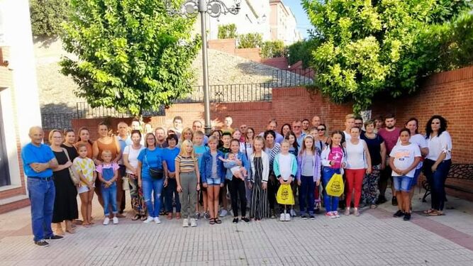 Pequeños en su despedida en Bonares tras pasar el verano de 2019 en Huelva.