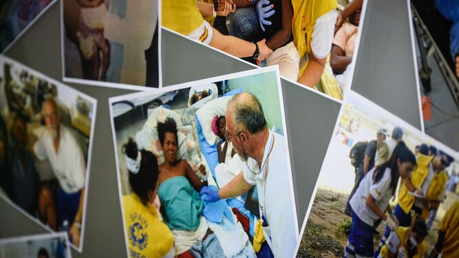 Algunas de las fotografías expuestas en el hospital Infanta Elena.