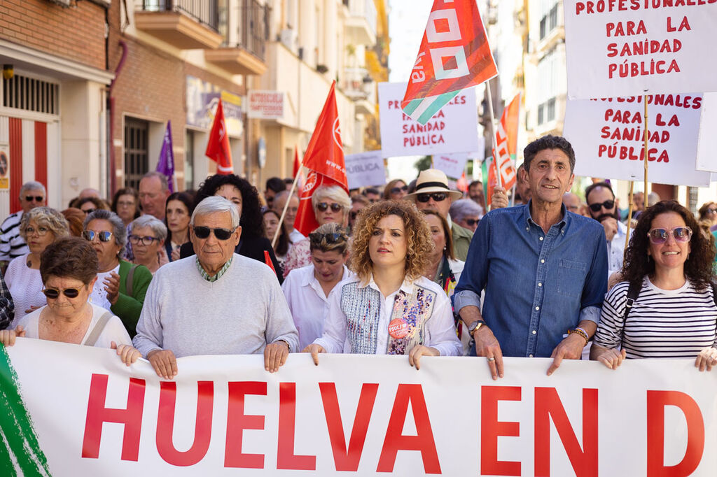 Im&aacute;genes de la manifestaci&oacute;n por la sanidad p&uacute;blica en Huelva