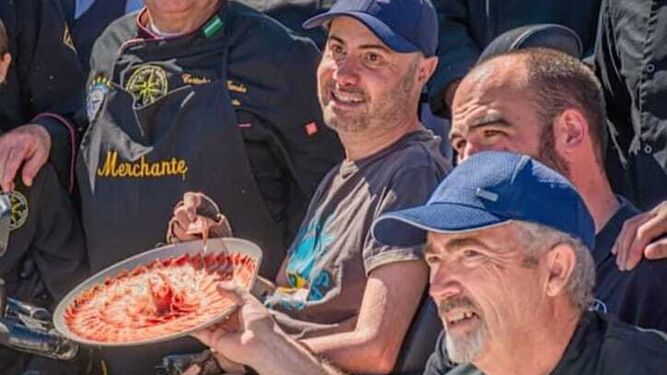 Más de mil platos de jamón contra la ELA en Corteconcepción