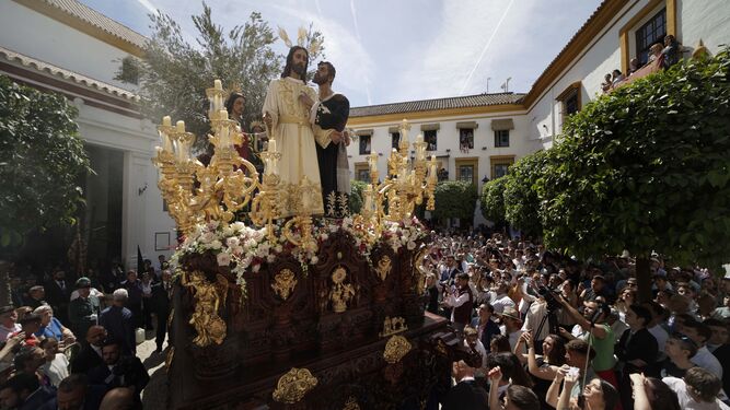 El Cristo de la Redención preside este año el Vía Crucis de Sevilla.