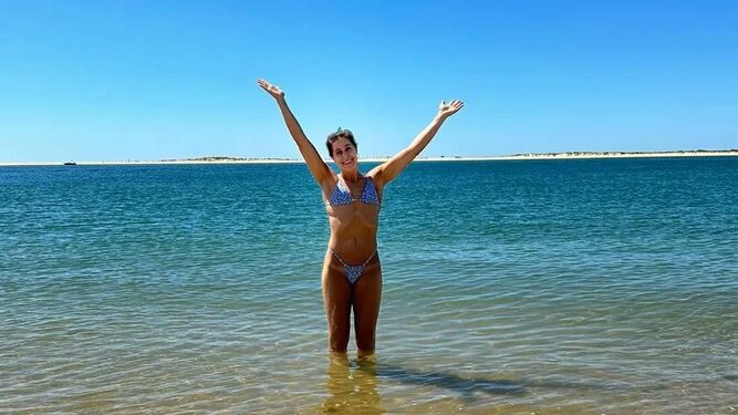 Carolina Marín recarga pilas en su paraíso de la costa de Huelva