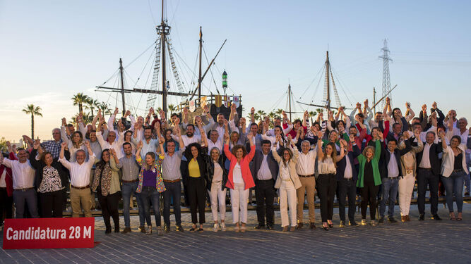 Todos los candidatos del PSOE a las elecciones municipales en la provincia de Huelva. Foto de familia.