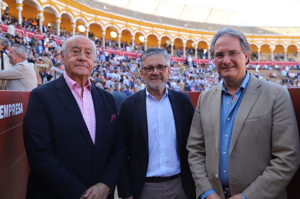 Ram&oacute;n Valencia, el doctor Mariano de Prado y Jos&eacute; Enrique Moreno