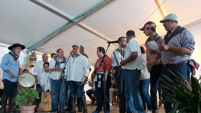 El grupo 'Rumbo a la Marisma' se estrena en las fiestas de Santa Cruz de Punta Umbría