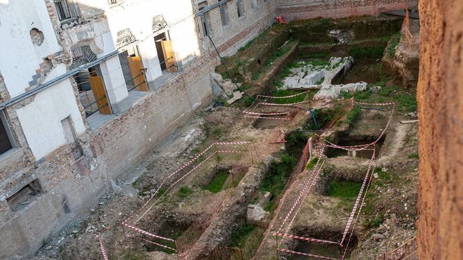 Restos arqueológicos del edificio de Hacienda de Huelva.