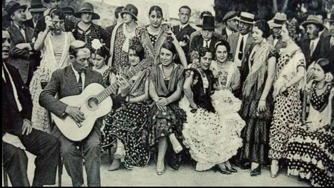 Grupo de artistas participantes en una ópera flamenca.