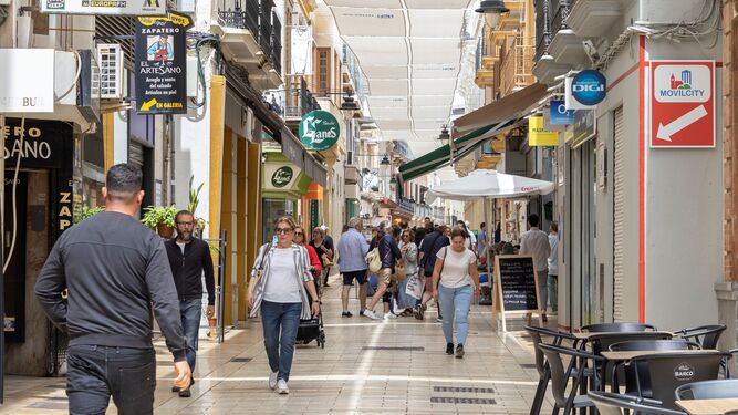 Las calles comerciales del centro de Huelva.