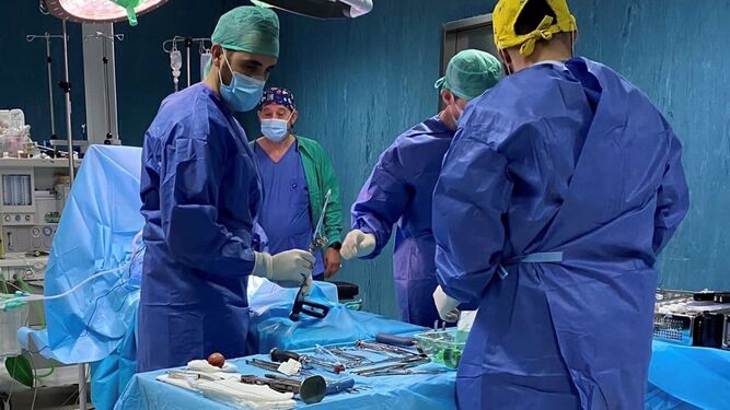 Operación de cadera en el Hospital Quirónsalud.