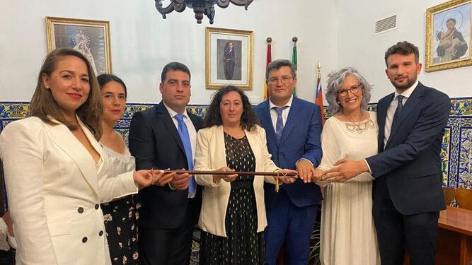 María del Mar Martín Florido toma posesión como Alcaldesa del Ayuntamiento de Cortegana