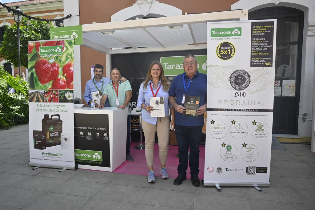 Los Stands participantes en el 8&ordm; Congreso Internacional de Frutos Rojos en Huelva
