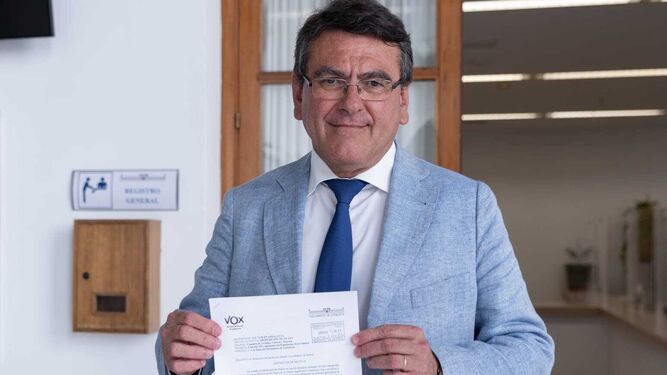 Rafael Segovia, parlamentario andaluz y nº1 de VOX al Senado por Huelva
