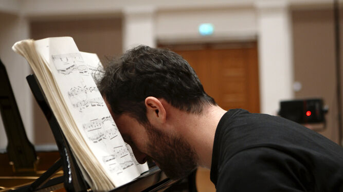 Una imagen del documental sobre el pianista clásico Igor Levit.