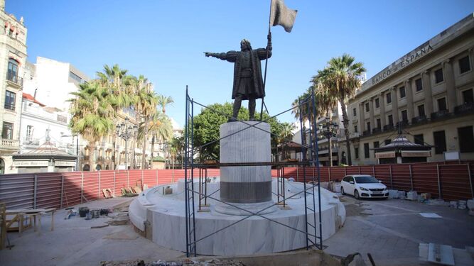Estado actual de la obra de la nueva fuente de la Plaza de Las Monjas