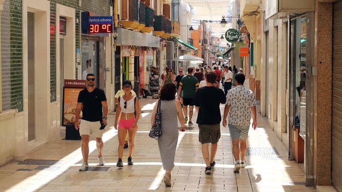 Ambiente en las calles de Huelva este jueves 24 de agosto.