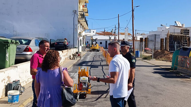 Inicio de las obras en la calle Miramar de San Juan del Puerto