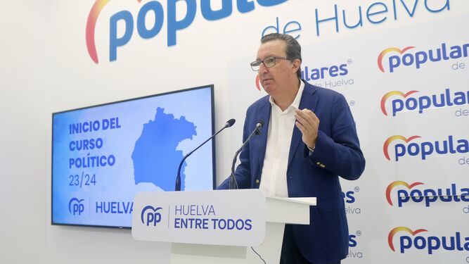 González exige al PSOE "voluntad política"