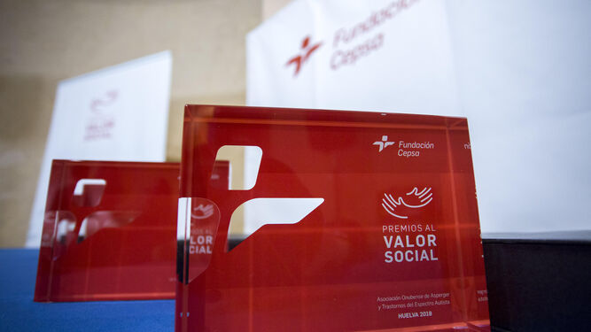 Placa de los Premios al Valor Social de Fundación Cepsa