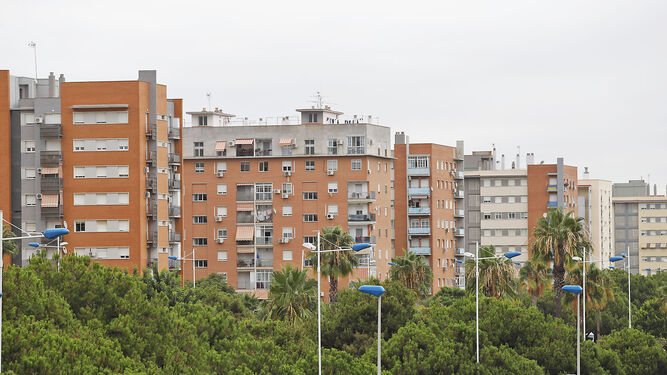Viviendas en una zona universitaria de Huelva.
