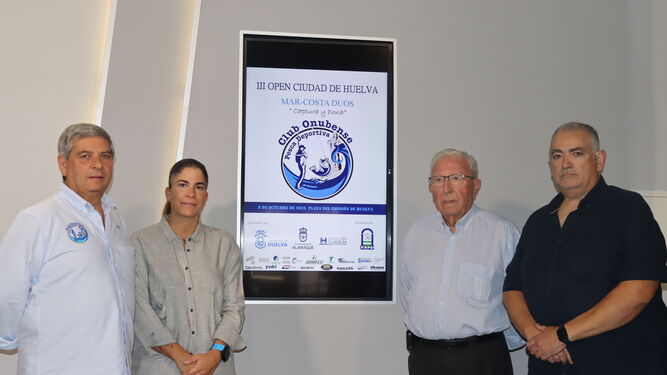 La playa de El Espigón acoge el III Open Ciudad de Huelva Mar-Costa Duos de pesca deportiva
