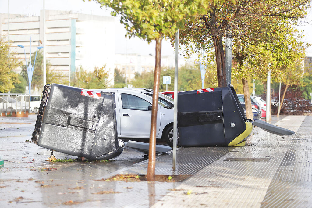 Im&aacute;genes de los destrozos ocasionados en Huelva por la Borrasca Bernard