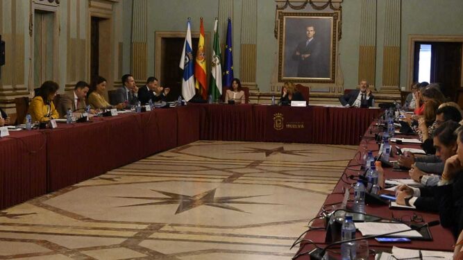 Pleno municipal en Huelva este miércoles 25 de octubre.
