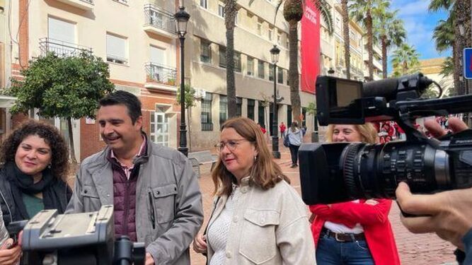 El secretario de Relaciones Institucionales de la Ejecutiva Provincial del PSOE y senador, Amaro Huelva,