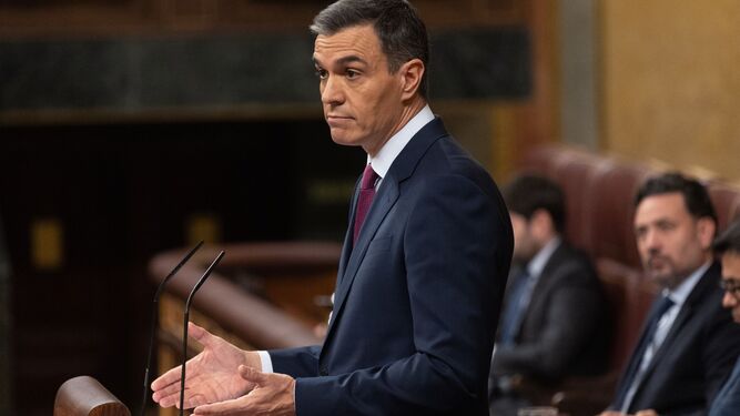 Pedro Sánchez en su turno de intervención en el debate de investidura