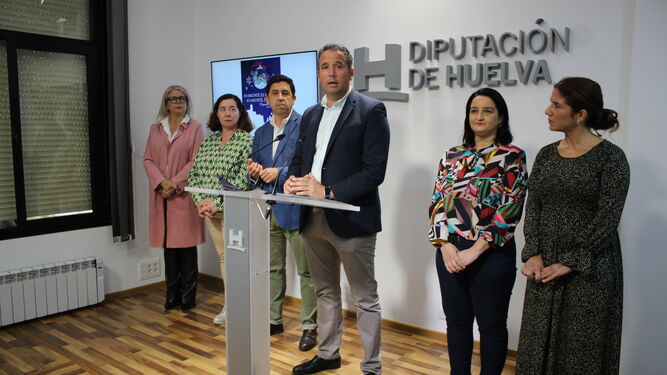 Presentación de la programación de Navidad de Ayamonte en la Diputación de Huelva.