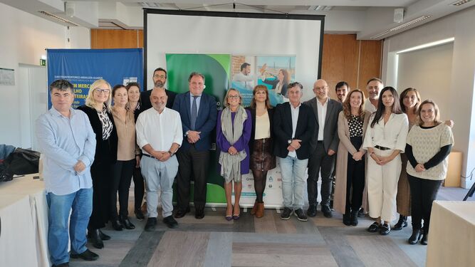 Comité de Seguimiento de la cuarta y actual edición del proyecto Eures Transfronterizo Andalucía-Algarve 2022-24, Eures-T, en faro