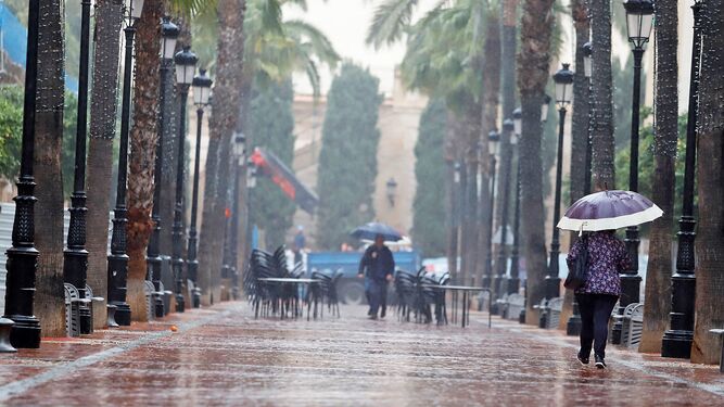 Mañana lluviosa en Huelva.