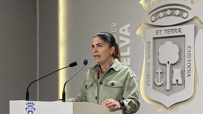 La concejala de Deportes y Juventud del Ayuntamiento de Huelva, María de la O Rubio