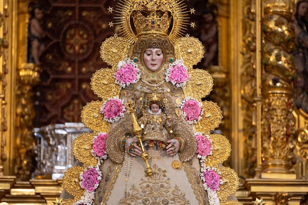 La Virgen del Roc&iacute;o vuelve al culto tras su restauraci&oacute;n