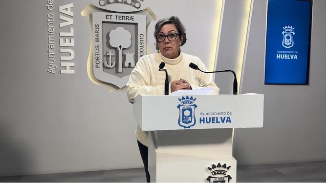 La portavoz de la Izquierda de Huelva en el Ayuntamiento de la capital, Mónica Rossi.