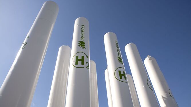 Imagen de archivo de una planta de hidrógeno verde de Iberdrola.