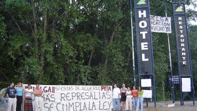 Protesta de los trabajadores de la Villa de Fuenteheridos en 1998