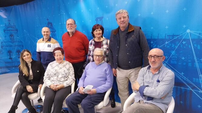 Los mayores de 55 años de la Universidad de Huelva triunfan en radio y televisión con 'La voz de la Experiencia'