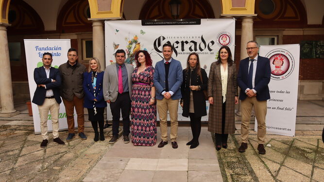 Presentación del concierto cofrade solidario, este martes en el Ayuntamiento de Huelva.