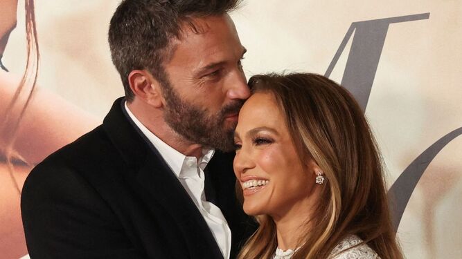 Jennifer Lopez y Ben Affleck, una pareja enamorada tras darse una segunda oportunidad casi dos décadas después de su ruptura.