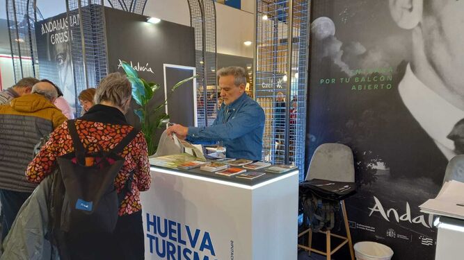 El destino Huelva se promociona en la Feria Navartou