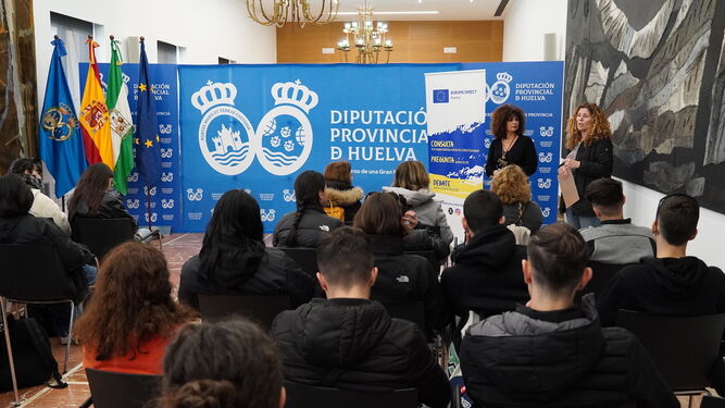 Recibimiento de los estudiantes de Florencia en la Diputación de Huelva