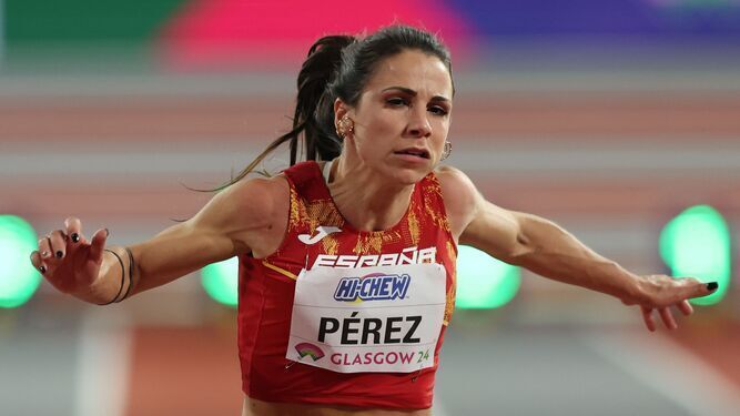 Maribel Pérez hace el esfuerzo final para entrar en la meta en Glasgow.