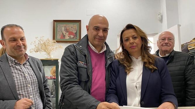 María José Muiño ha presentado su candidatura a Hermana Mayor de Emigrantes.