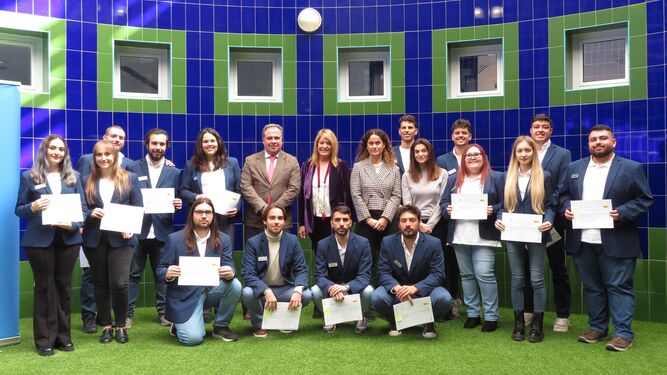 Empleo entrega los diplomas a los 15 alumnos del proyecto 'Huelva Promoción Turística II'