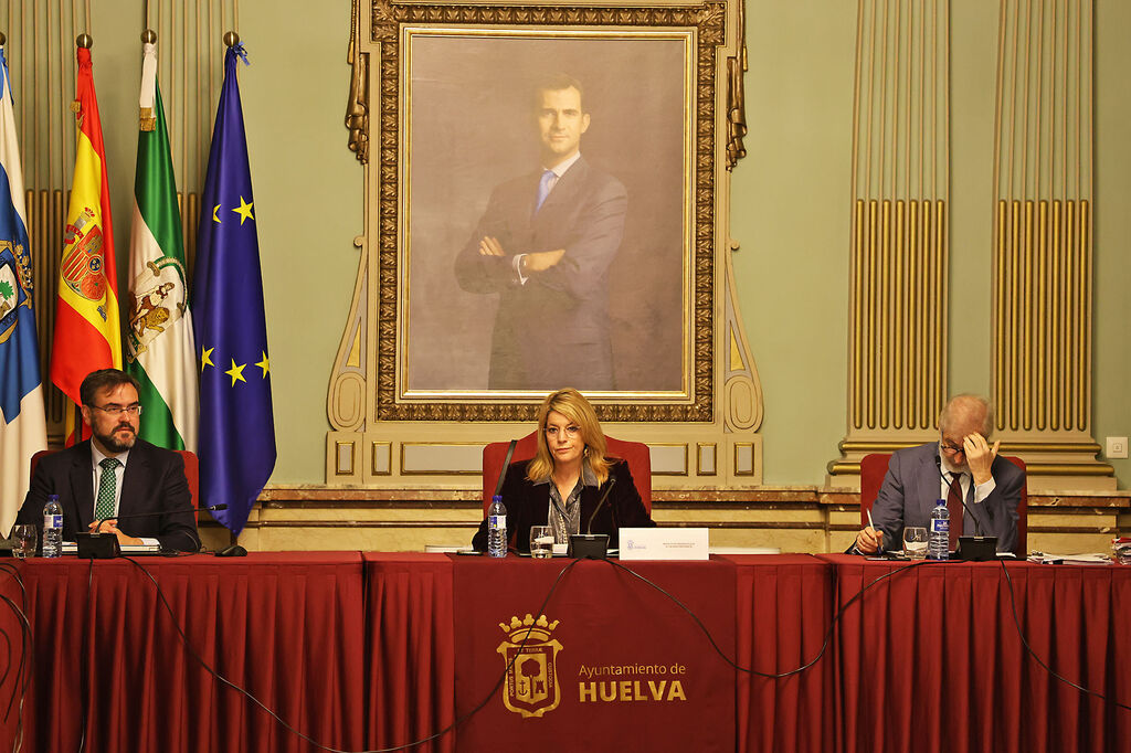 Im&aacute;genes del Pleno ordinario en el Ayuntamiento de Huelva correspondiente al mes de marzo