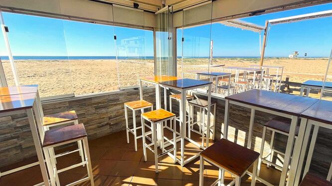 El restaurante con la mejor "terracita" y vistas únicas a la playa de Punta Umbría