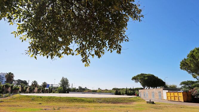 Zona del helipuerto del Juan Ramón Jiménez, donde según la Junta iría ubicado el futuro hospital Materno-Infantil de Huelva.